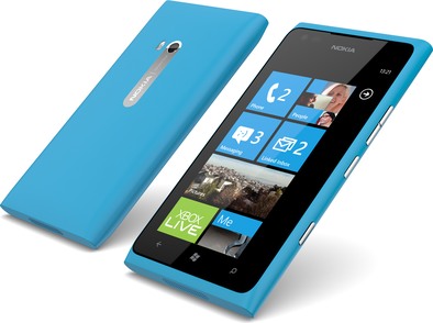 Nokia Lumia 900  (Nokia Ace)
