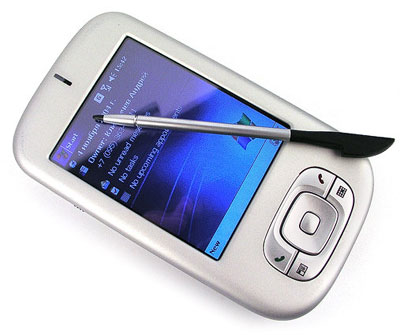 Qtek S100  (HTC Magician) Detailed Tech Specs
